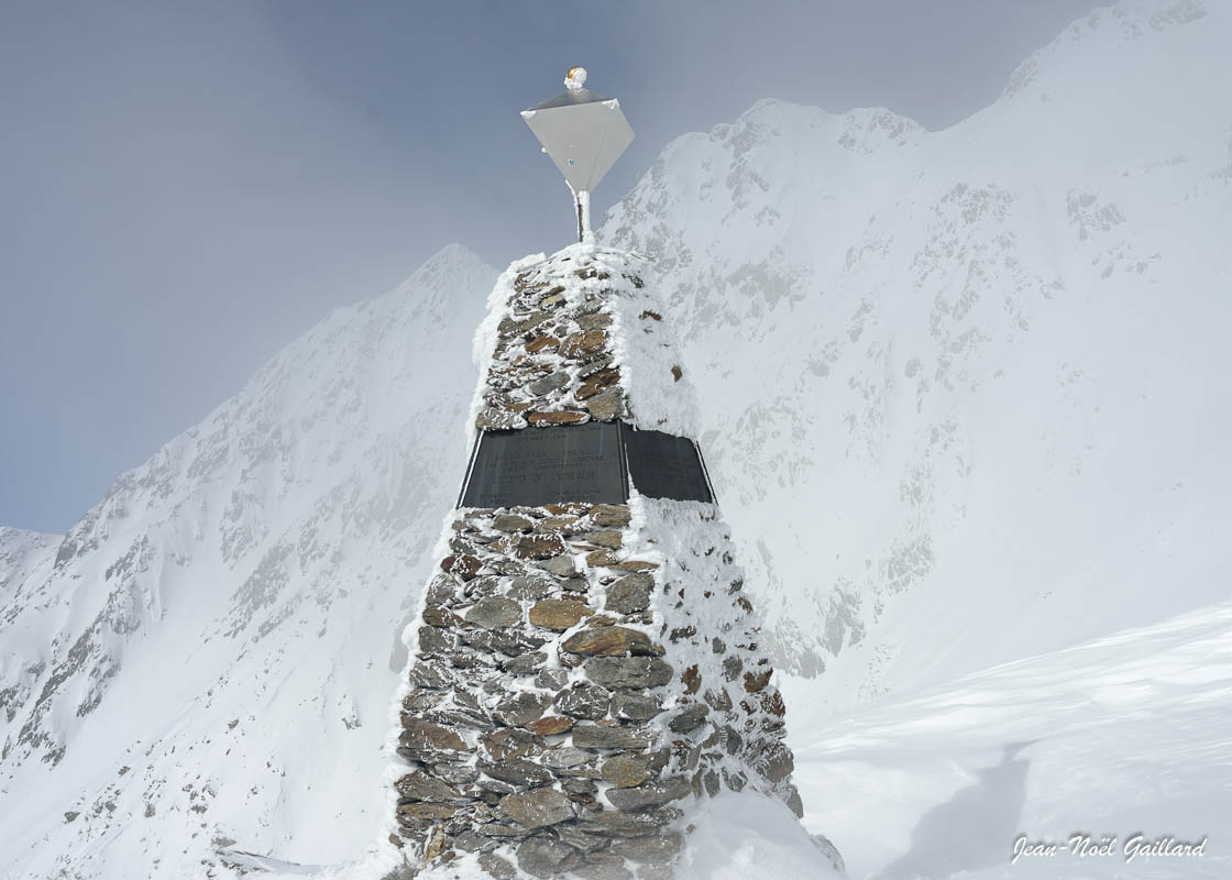 Stèle: Ötzi, la momie des glaces