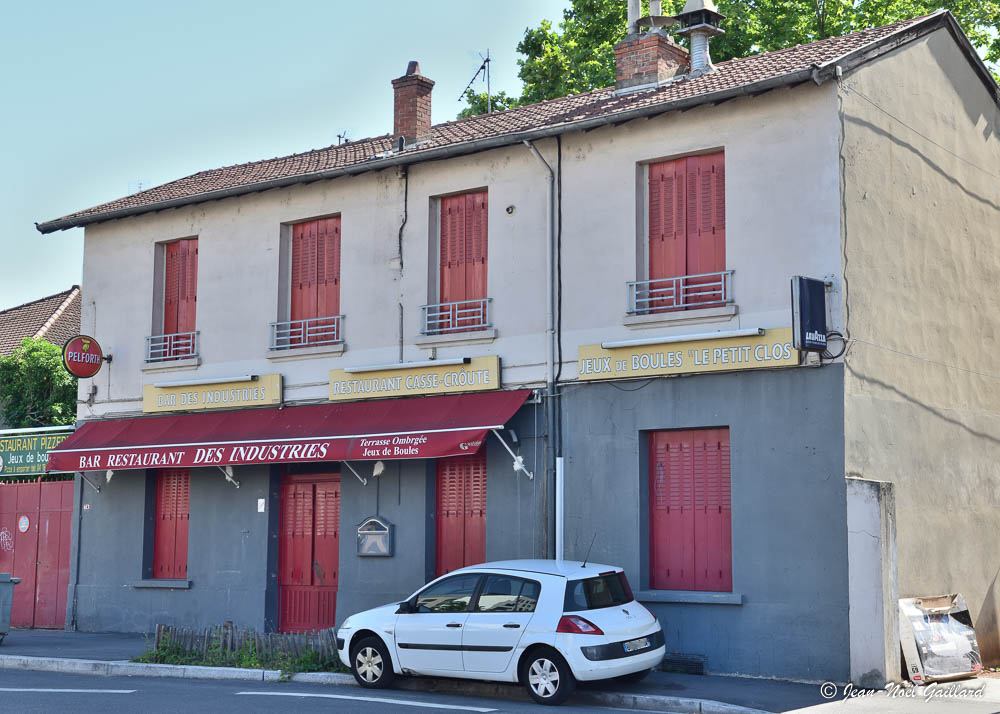 Villeurbanne oubliée - Rue Frédéric Fays - Bar Restaurant des Industries